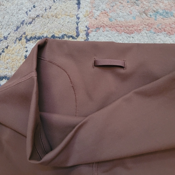 NWT Lululemon Sz 6 Java Brown Wunder Train HR Shorts Bikers 8" Workout Athletic - Picture 3 of 4